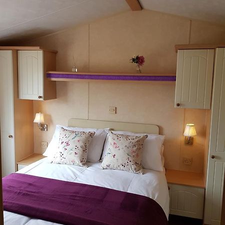 Готель Pitch & Canvas - Self Catering At Broad Oak Farm Таттенхолл Екстер'єр фото