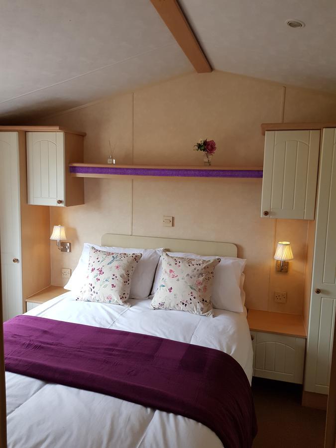 Готель Pitch & Canvas - Self Catering At Broad Oak Farm Таттенхолл Екстер'єр фото
